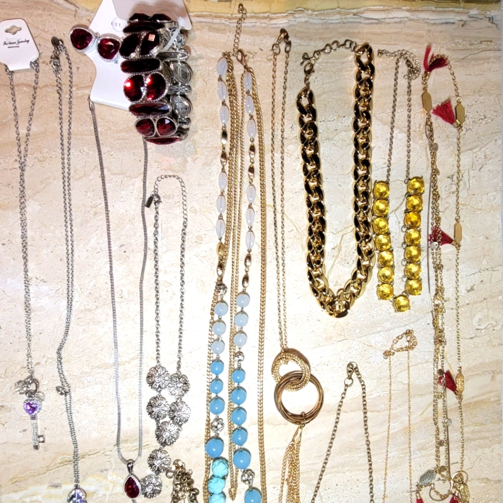 Jewelry Lot